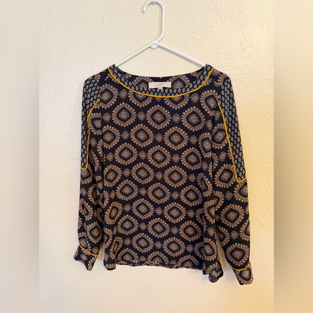 LOFT Women's Patterned Top -